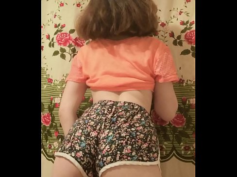 ❤️ دختر جوان سکسی که شورتش را جلوی دوربین در می آورد ❤❌  ویدیو سکس در ما fa.thebestfetishsites.ru ❌️